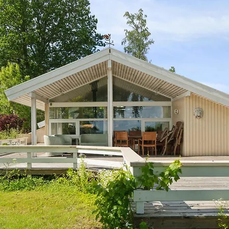 Gezellig Zomerhuis Met Volledig Zeezicht Vakantiehuis Strøby Ladeplads