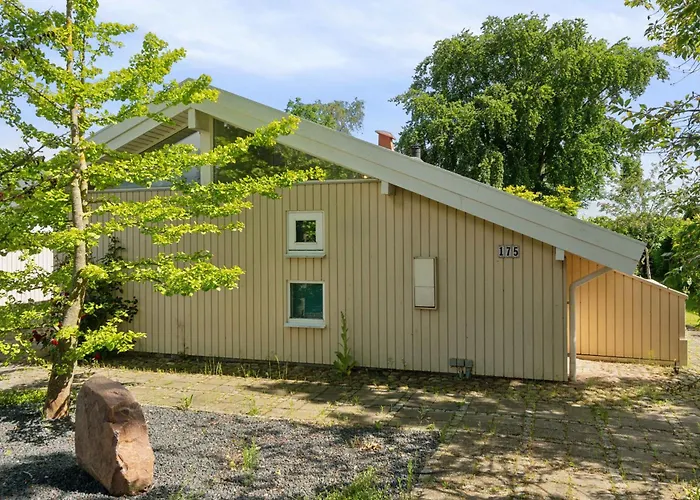 Hébergement de vacances Cozy Summer House With Full Sea View *